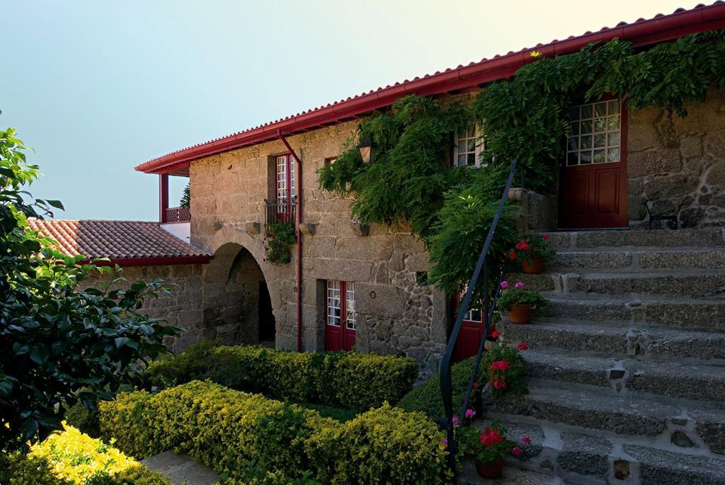 Quinta De Cima De Eiriz Guest House Guimaraes Bagian luar foto