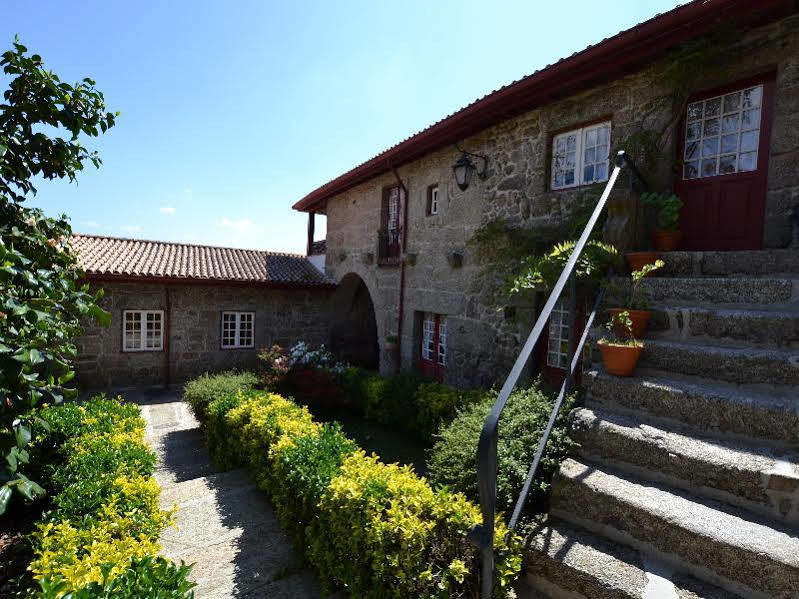 Quinta De Cima De Eiriz Guest House Guimaraes Bagian luar foto